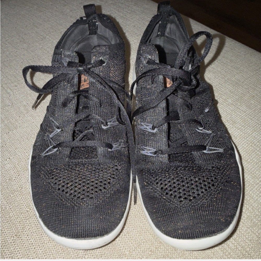 Nike Free TR Focus Flyknit Black and Rose Gold 8.5 - Picture 5 of 6